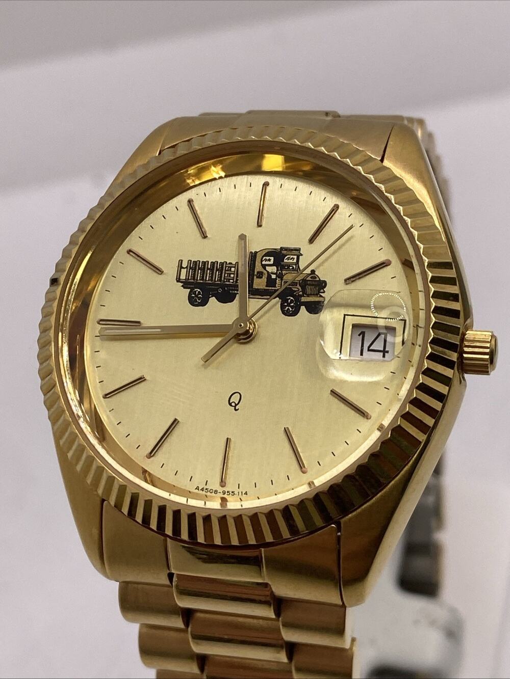 Vintage Citizen Custom Truck Watch Fluted Bezel Works New Battery